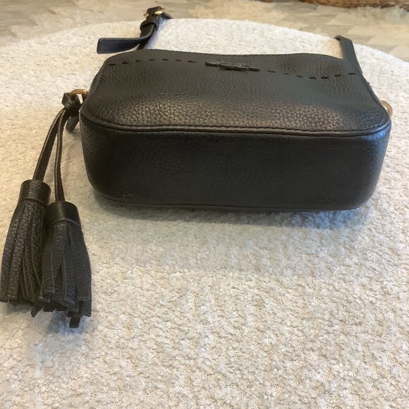 Gorgeous Tory Burch McGraw Camera Crossbody in Black - Picture 5 of 6